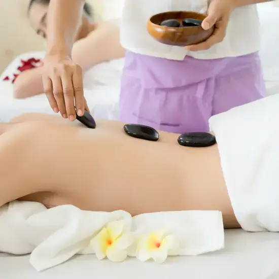Perfect Relaxation with Hot Stones (120 Minutes) – Hot Stone massage with Aromatherapy oil