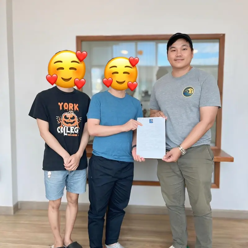 เซ็นสัญญากับลูกค้า