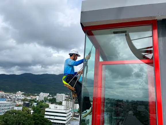 Cleaning CNX รับทำความสะอาดเชียงใหม่ครบวงจร
