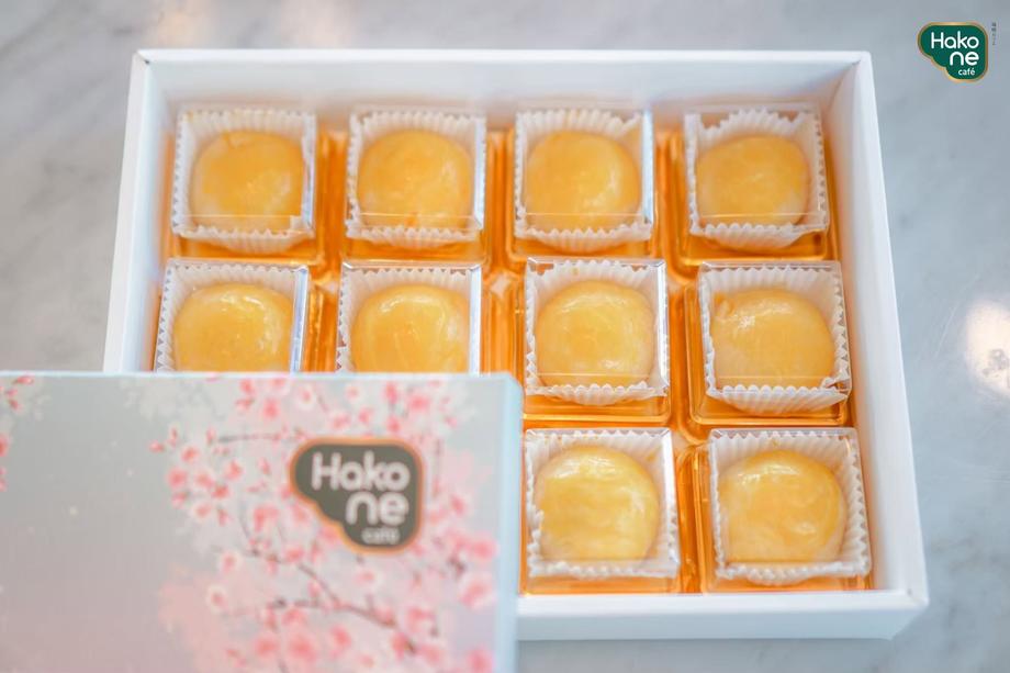 ขนมเปี๊ยะไข่เค็มลาวา Hakone แป้งบางนุ่ม ไส้ไข่เค็มเยิ้มกำลังดี