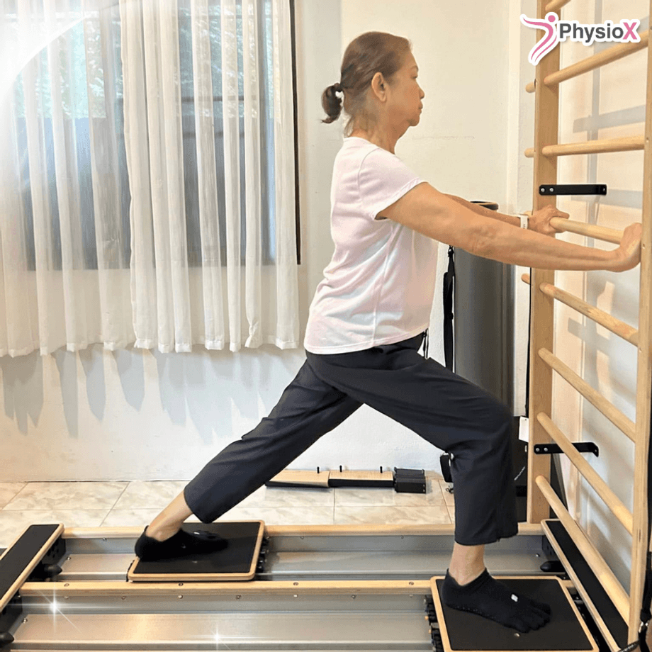 Balance and mobility training with a licensed physiotherapist at PhysioX